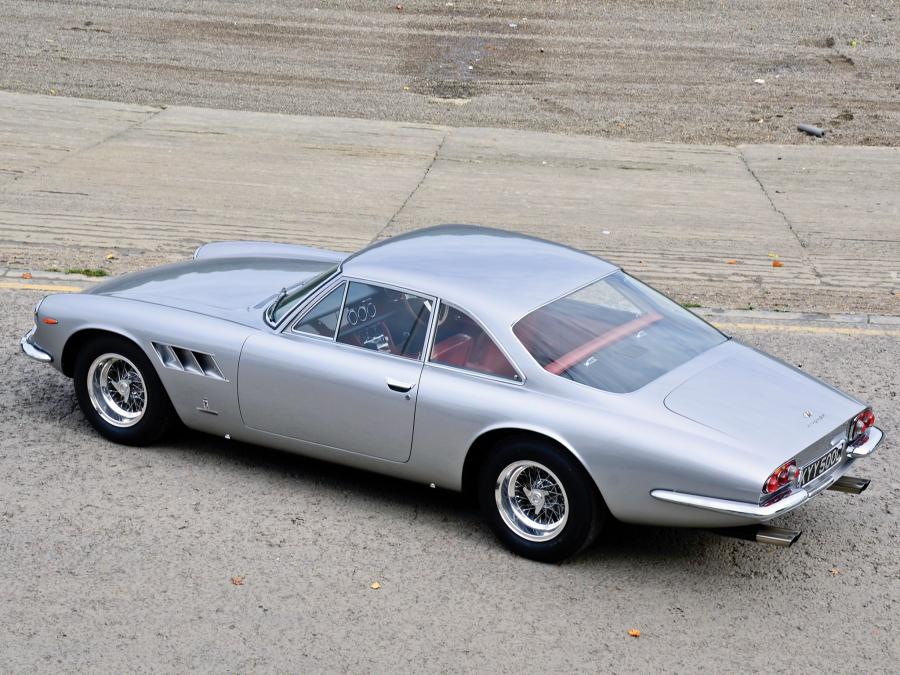  Ferrari 500 Superfast (Series I) 1964 года  (UK) (фото 23 из 28)